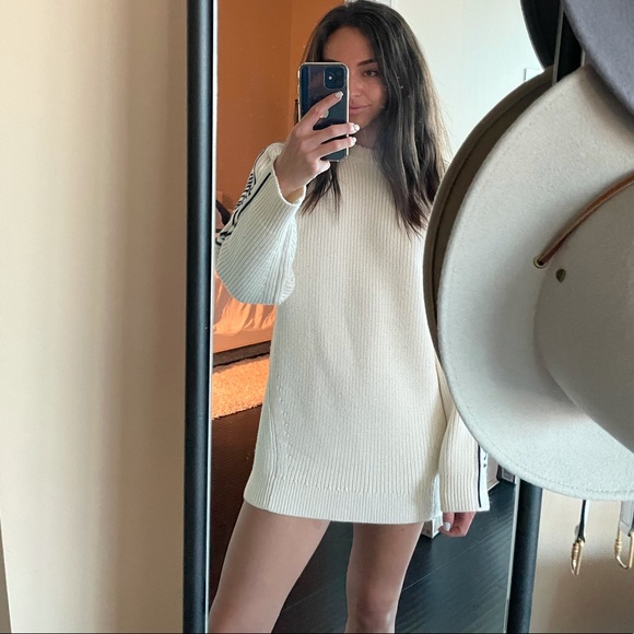 Tory Sport Performance Merino Banner Sweater - Picture 3 of 4